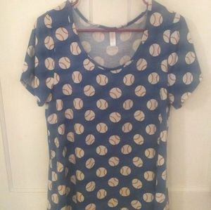 LuLaRoe classic tee